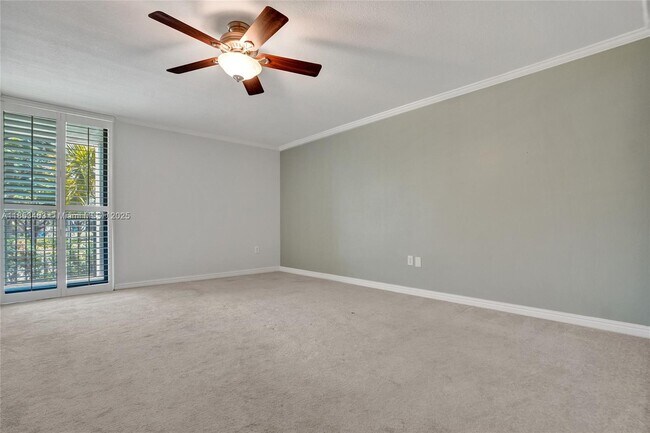 Building Photo - 1101 River Reach Dr
