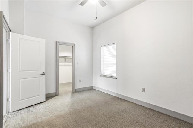 Building Photo - 1124 Galveston Ave
