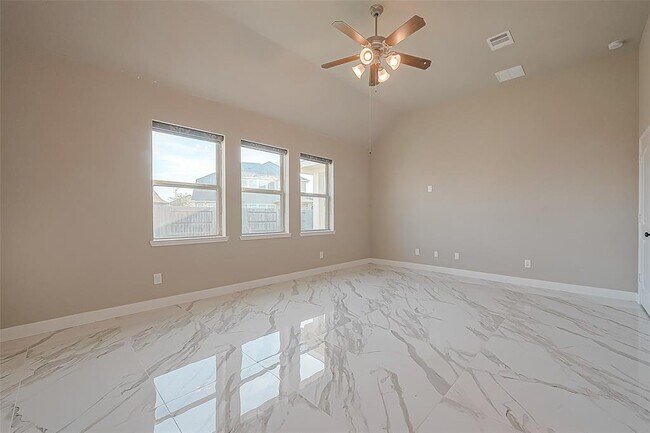 Building Photo - 6018 Mapleton Meadow Ln