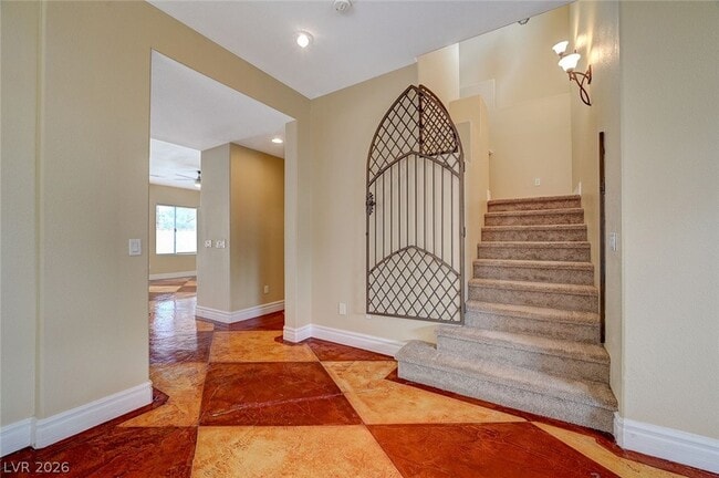 Building Photo - 9462 Castillana Ct