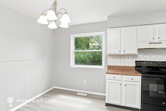 Building Photo - 11952 Wincanton Dr