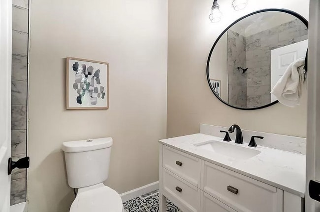 Building Photo - 1106 Dayton St