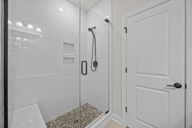 Building Photo - 2561 Legrande Way