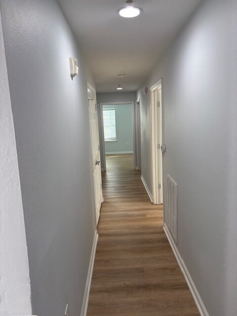 Building Photo - 4924 Bluffton Parkway