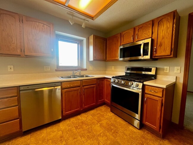 Building Photo - Home for Rent by Capital Property Management