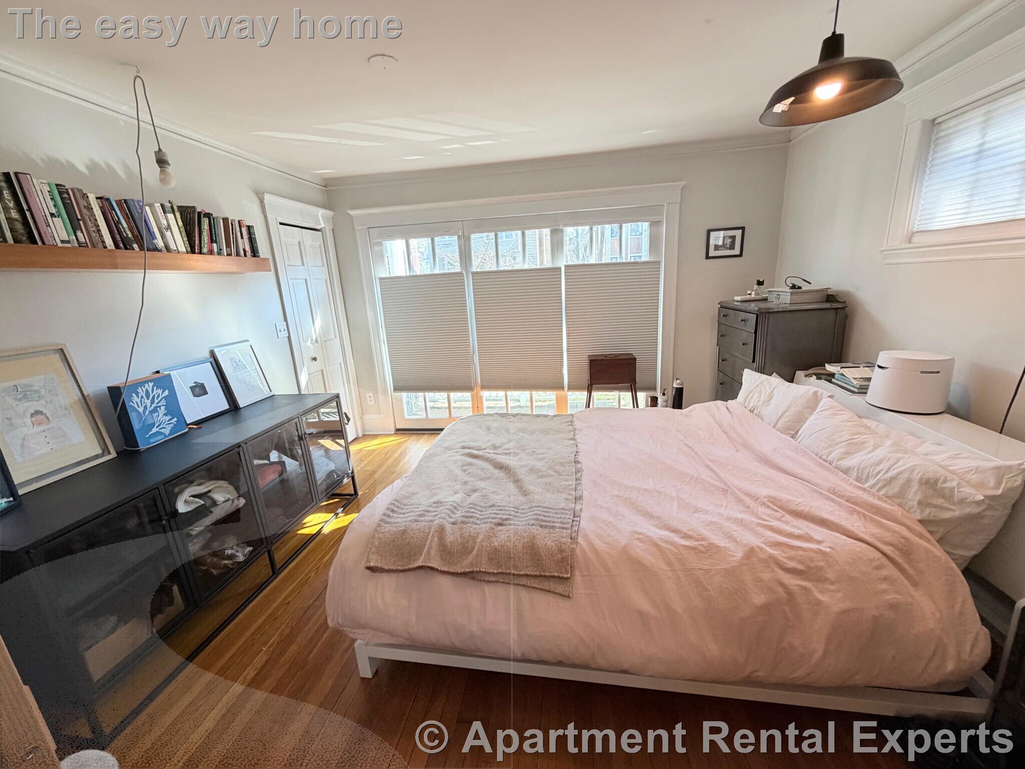 Building Photo - 138 Larch Rd