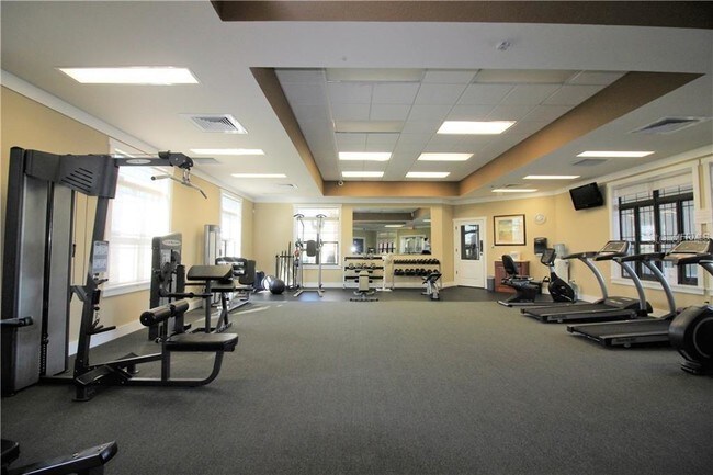 Building Photo - 2504 Ladoga Dr