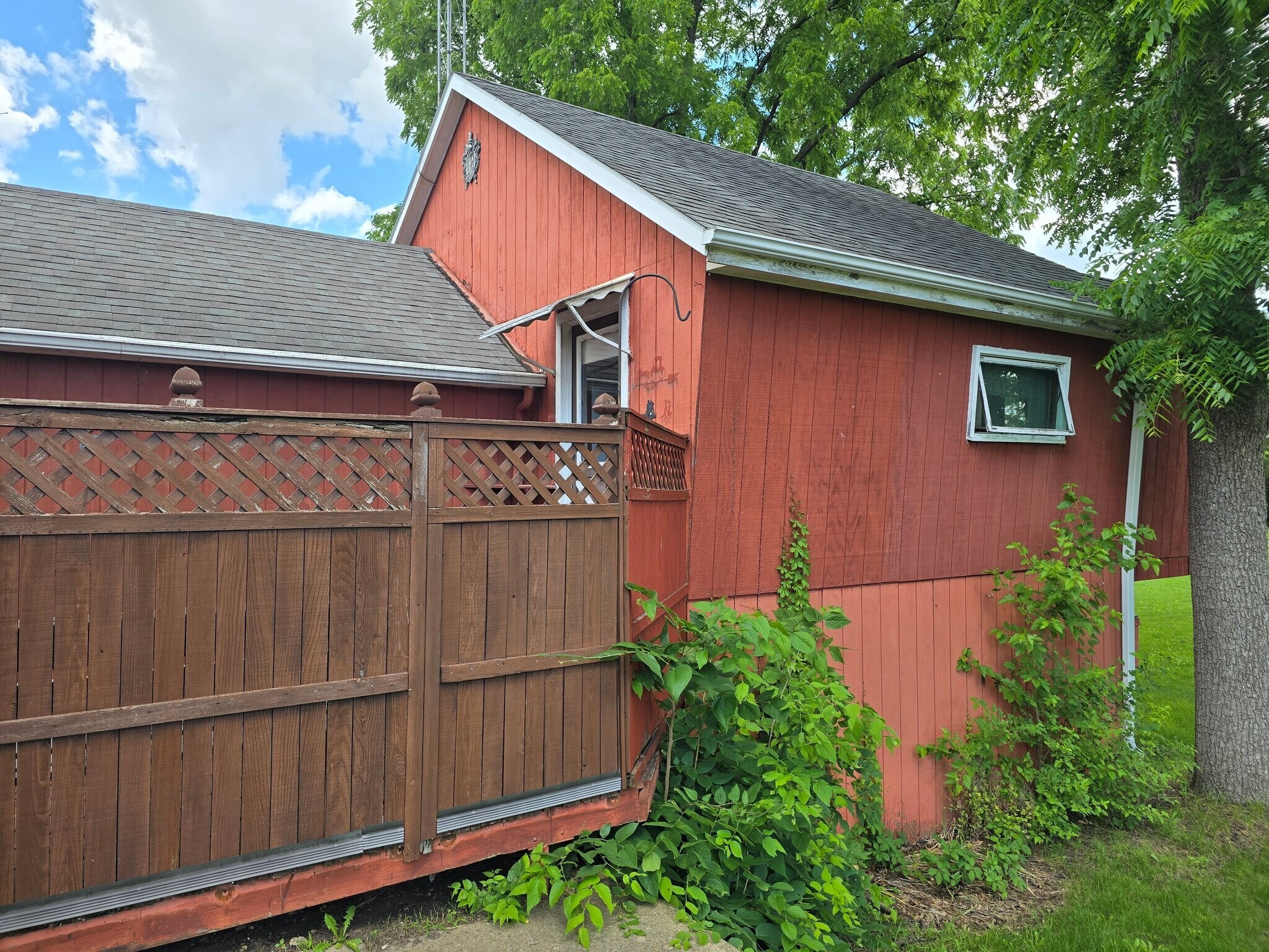 Building Photo - 1141 Bittel St