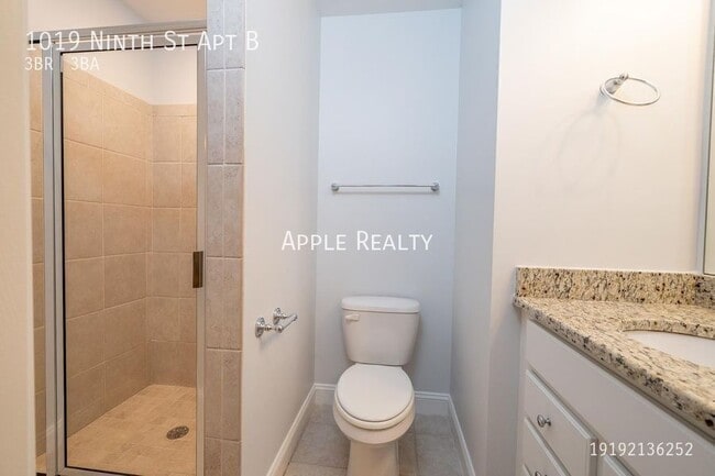 Building Photo - 1019 9th St