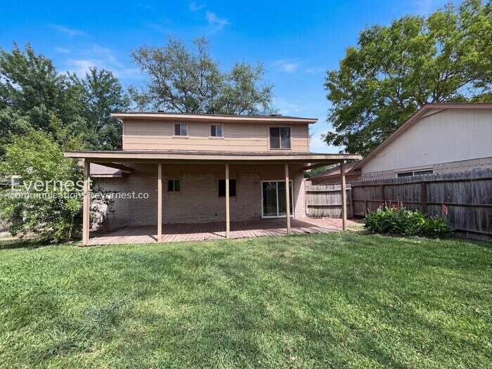 Building Photo - 16311 Paso Hondo Dr