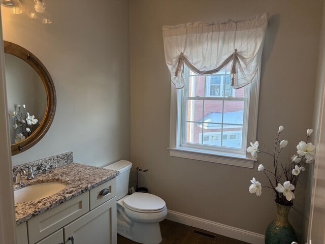 Building Photo - 176 Main St