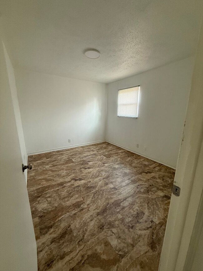 Building Photo - 201 S Morrison Rd