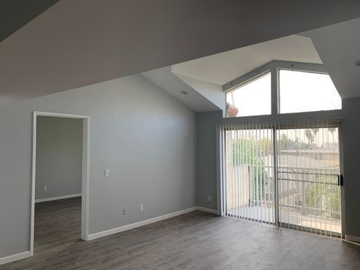 Building Photo - 742 S Harvard Blvd