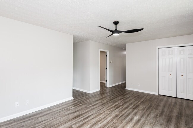 Building Photo - 5347 Haverfield Rd