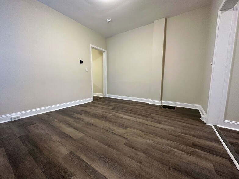 Dining Room - 1824 N Payson St