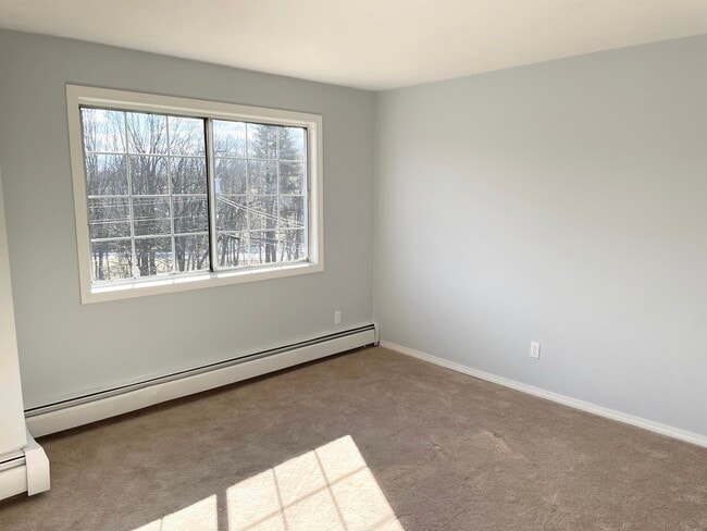 Building Photo - 1311 Hanover St