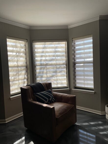 Building Photo - 105 Ellington Pl