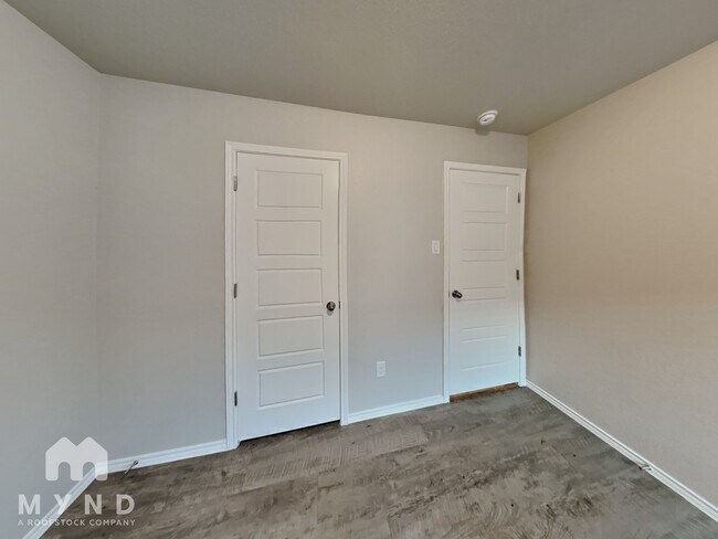 Building Photo - 7415 Twin Pine Ct