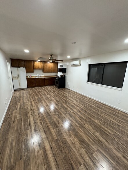 Building Photo - 9096 8th Ave