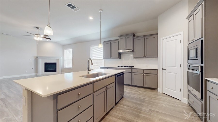 Building Photo - 3556 Walnut Rdg Dr