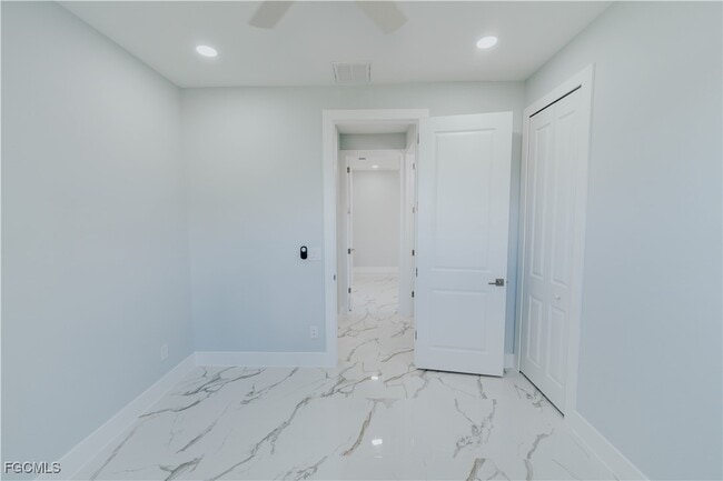 Building Photo - 3800 11th St SW