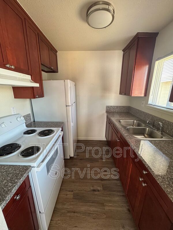 Building Photo - 4359 Shining Star Dr