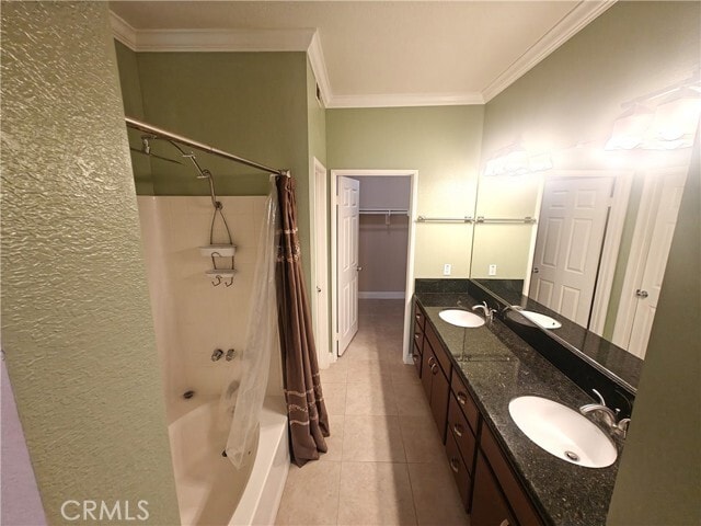 Building Photo - 1095 S San Marino Way