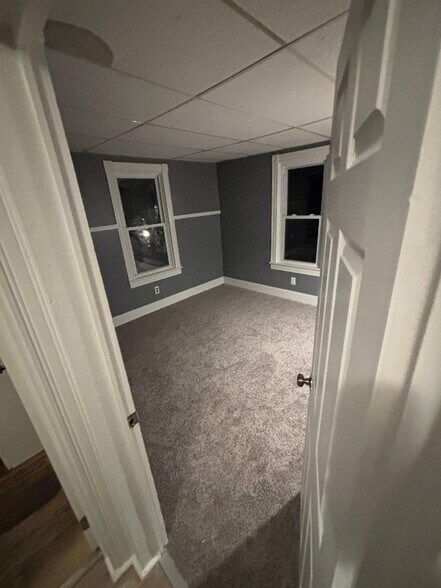 Building Photo - 407 E Vine St