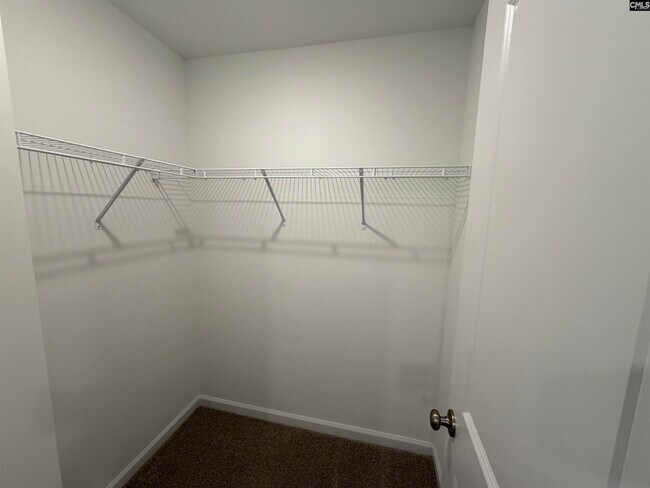 Building Photo - 2053 Armada Rd