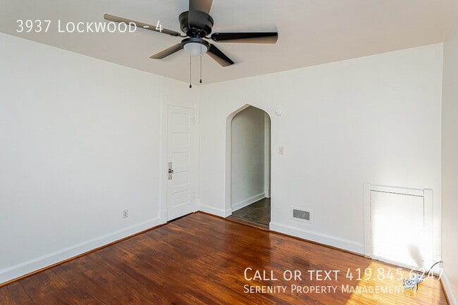 Building Photo - 3937 Lockwood-4