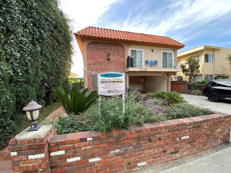 Primary Photo - 3359 Mentone Ave
