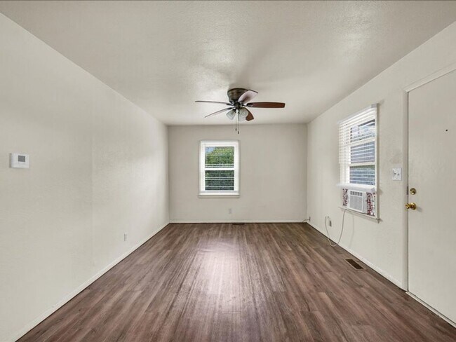 Interior Photo - Peirce Avenue Apartments