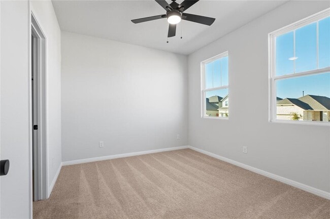 Building Photo - 117 Kiowa Bnd