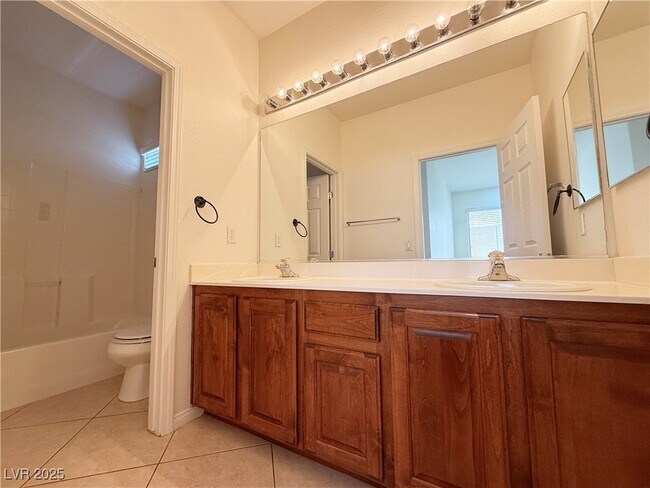 Building Photo - 9101 Dorrell Ln