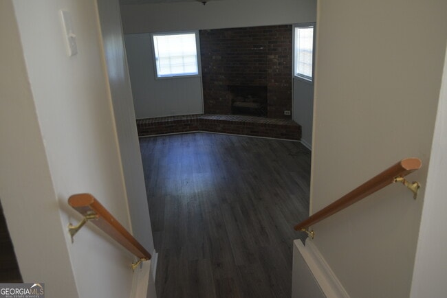 Building Photo - 354 Roy Huie Rd