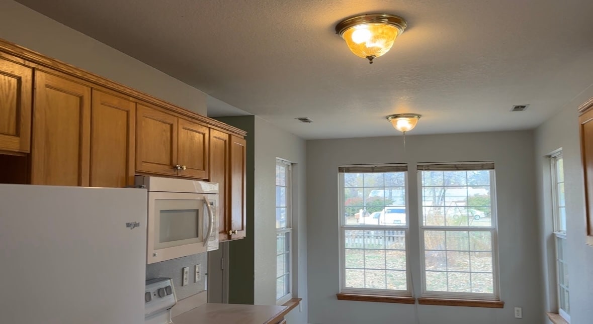 Building Photo - 847 Locust St