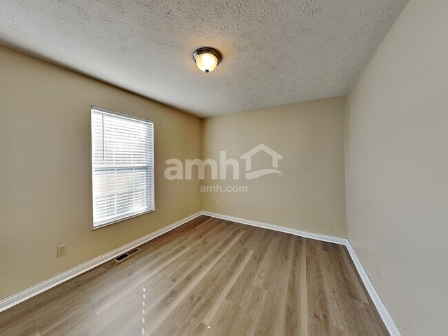 Building Photo - 2154 Canyon Ct