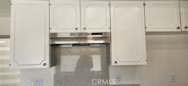 Building Photo - 14421 Pinewood Rd