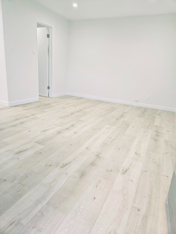 Building Photo - 8919 Longden Ave