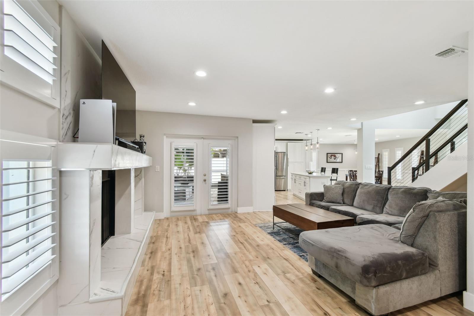 Building Photo - 4203 W Cleveland St