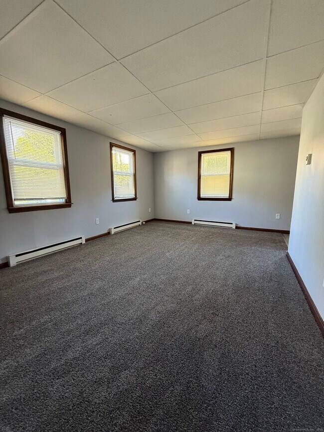Building Photo - 20 Garvin St