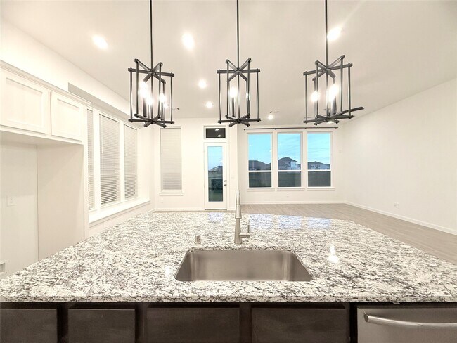 Building Photo - 31207 Firefly Mdw Ct