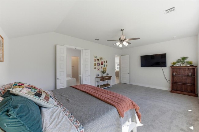 Building Photo - 111 Carolina Jasmine Dr