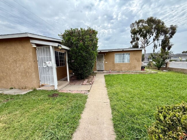 Building Photo - 4901 Frink Ave
