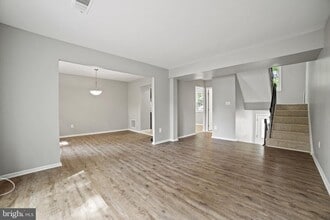 Building Photo - 9328 Humphries Dr