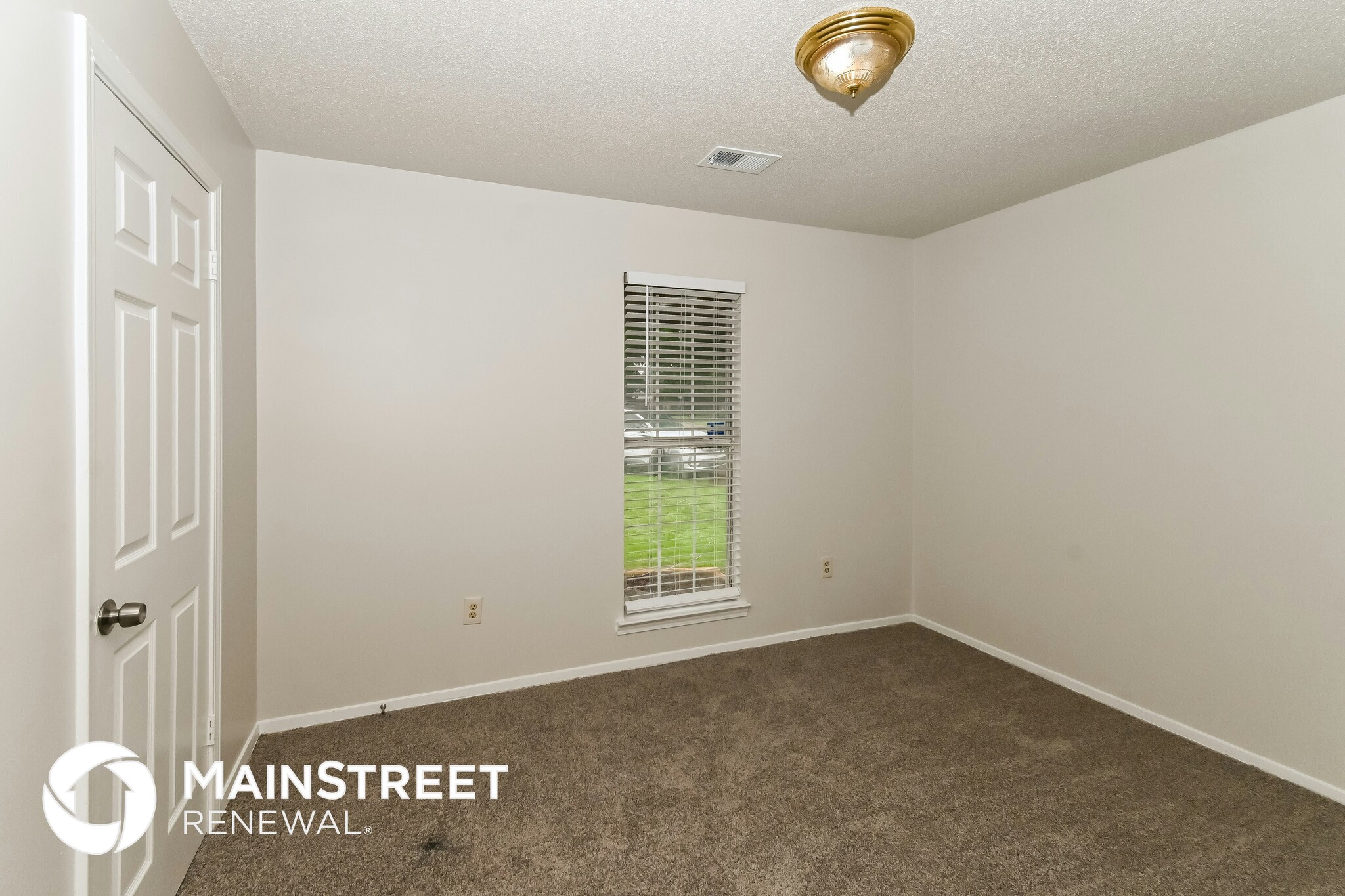 Building Photo - 3720 Ramblewood Dr