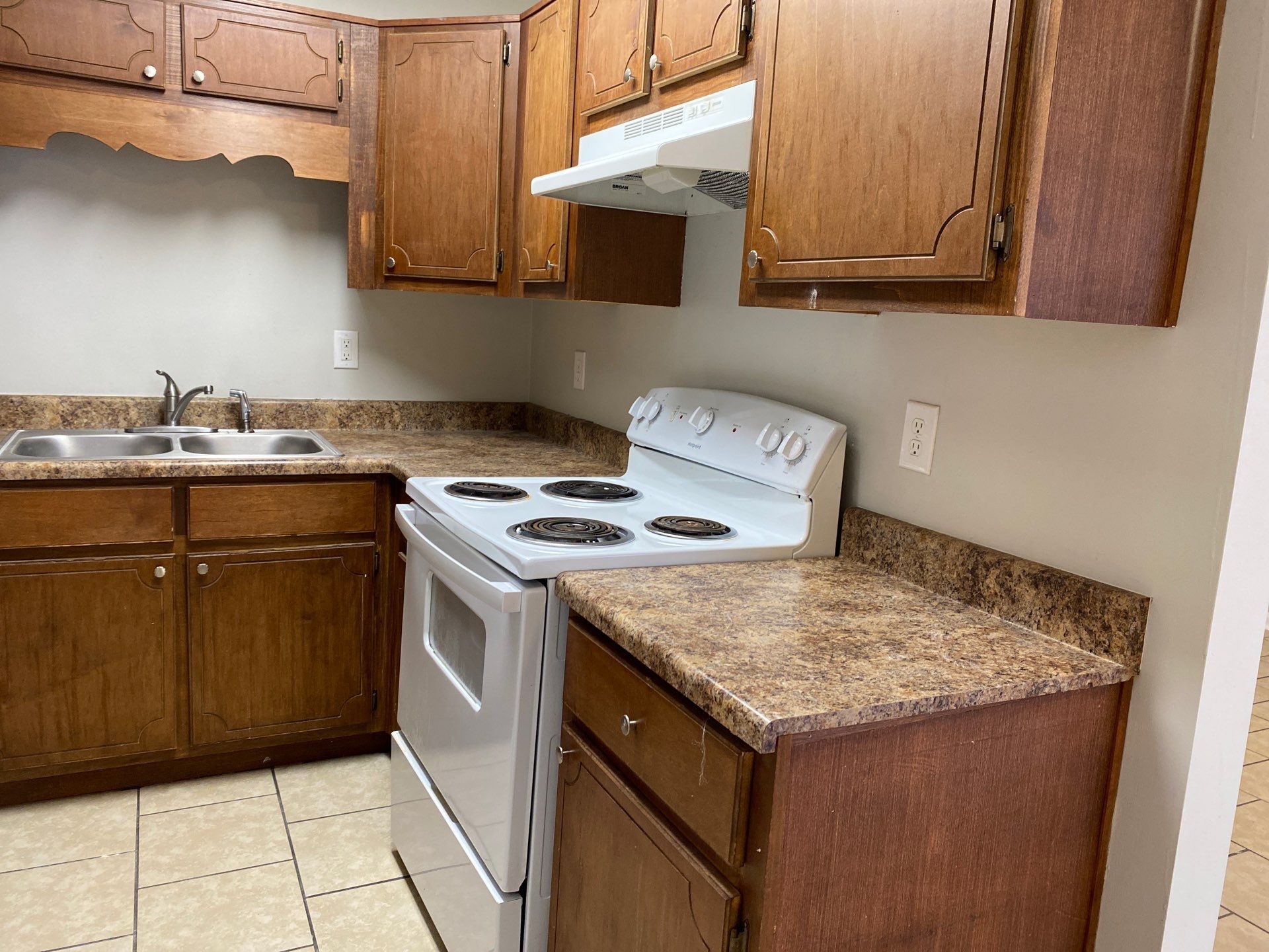 Building Photo - 31 Manchester Bay