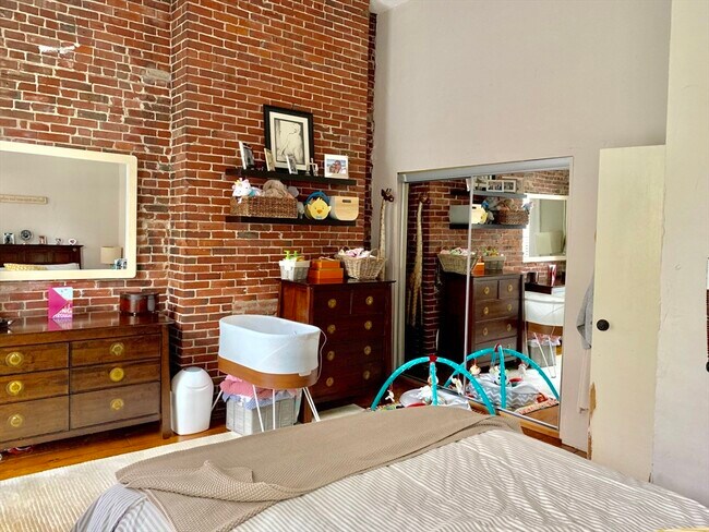 Building Photo - 50 Union Pk