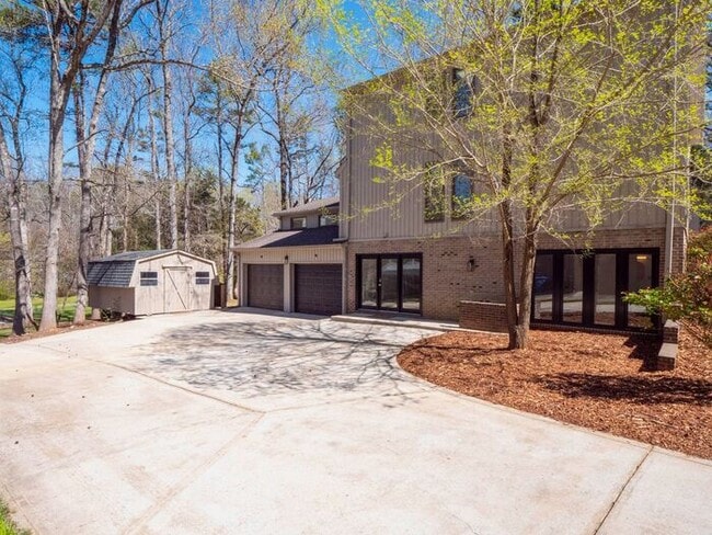 Building Photo - Spacious 4-Bedroom Mint Hill Retreat with Fireplace, 2-Car Garage & 3,600+ Sq Ft