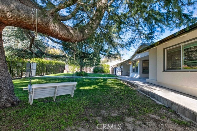 Building Photo - 11568 Newcastle Ave